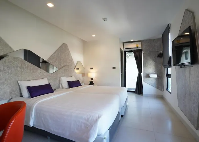 Spittze Pratunam 3*