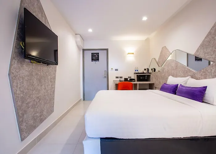 Spittze Pratunam בנגקוק